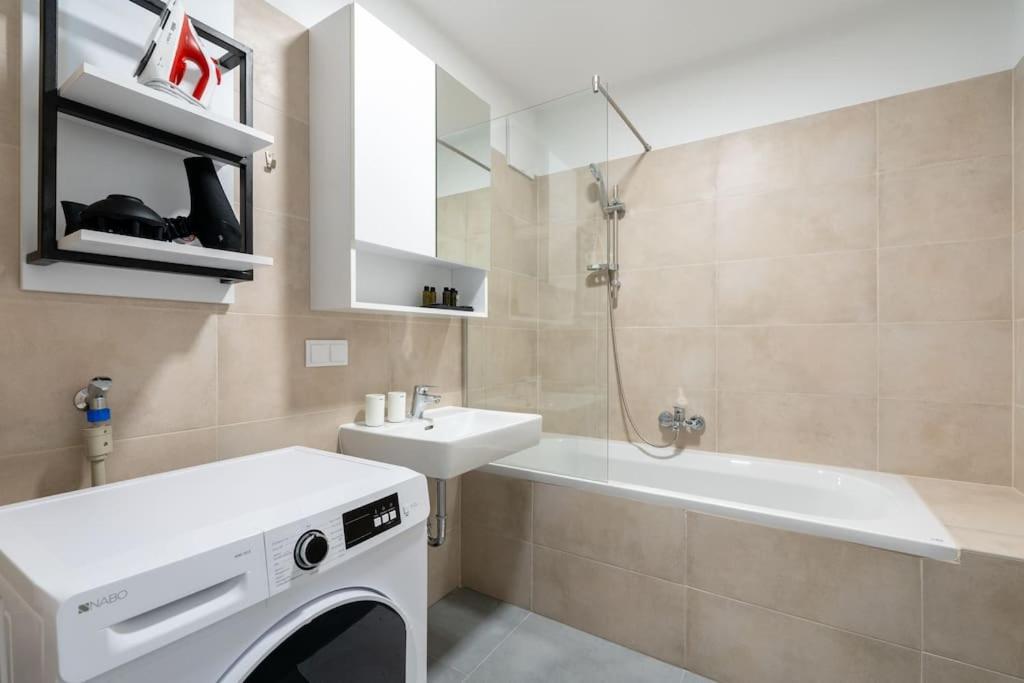 Trendy 1Br, Direct City Access By Hm Wien Eksteriør bilde